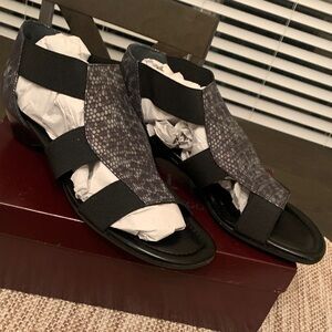 AMALFI by RANGONI sandals